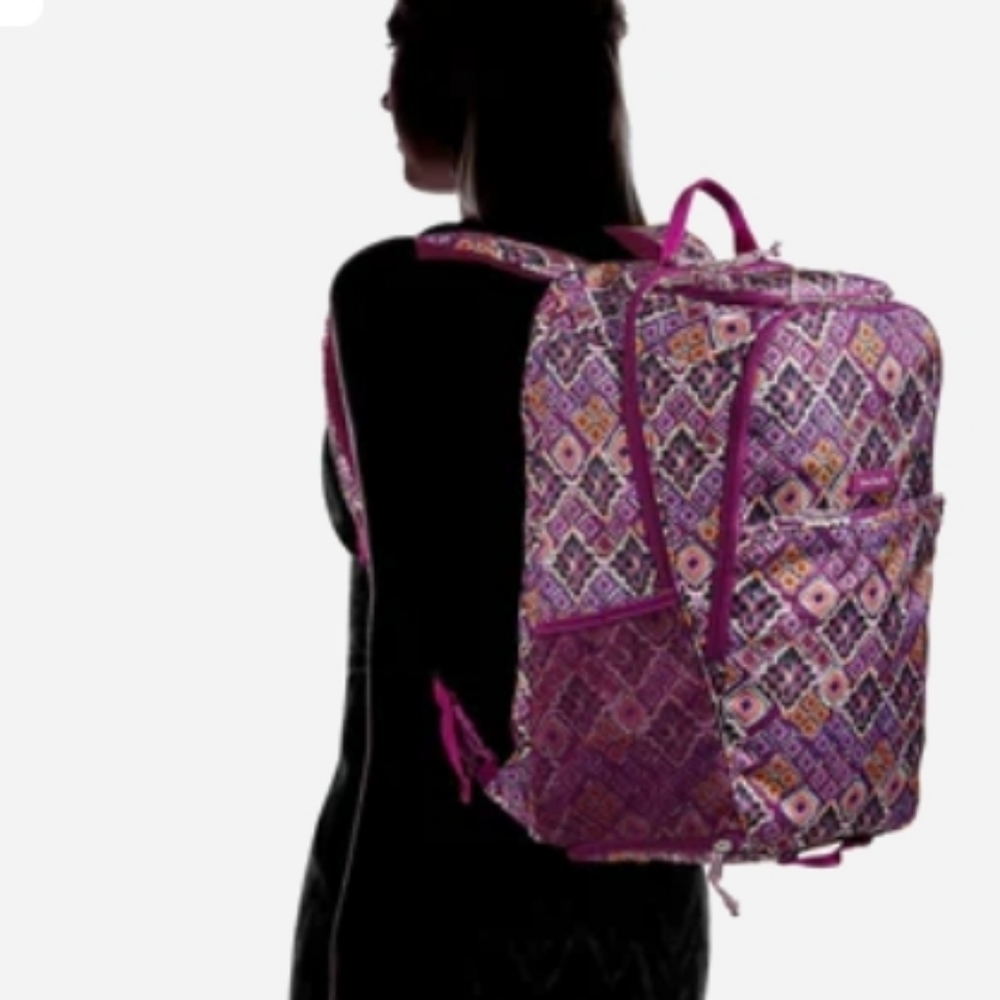 Vera Bradley  bagback NWT